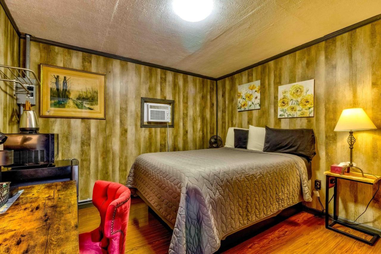 Panther Creek Cabins Чероки Екстериор снимка