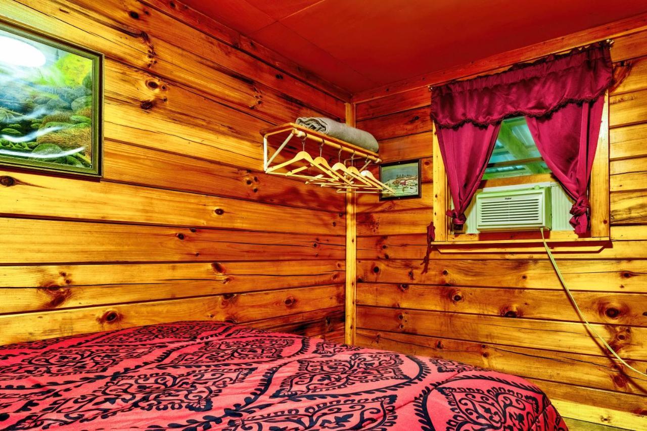Panther Creek Cabins Чероки Екстериор снимка