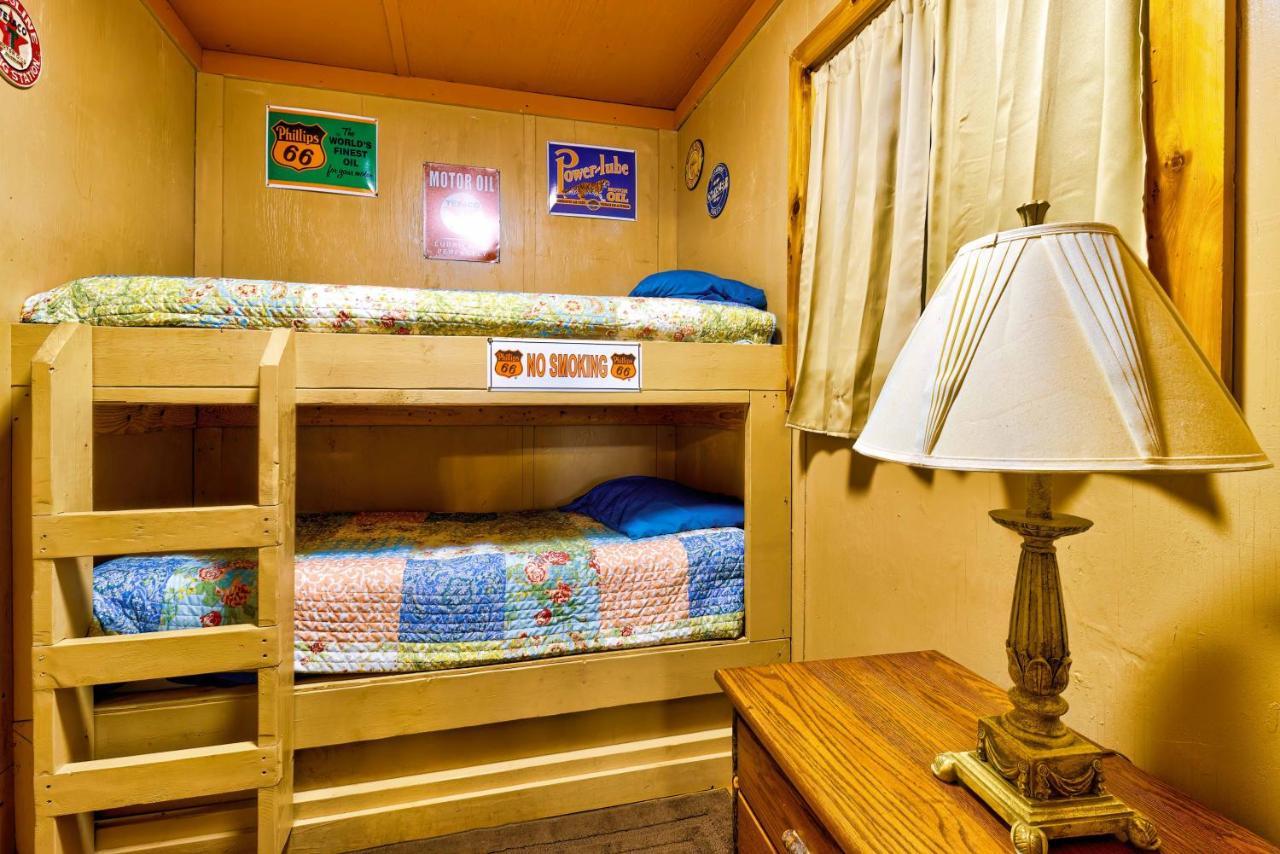 Panther Creek Cabins Чероки Екстериор снимка